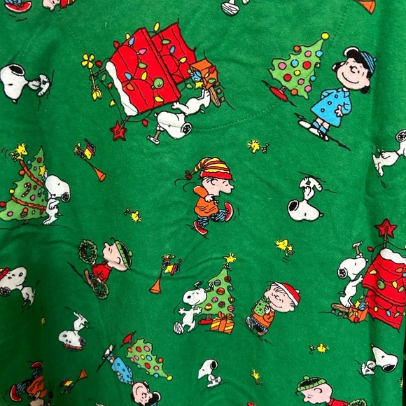 Peanuts/Snoopy Pajamas - Picture 9 of 9